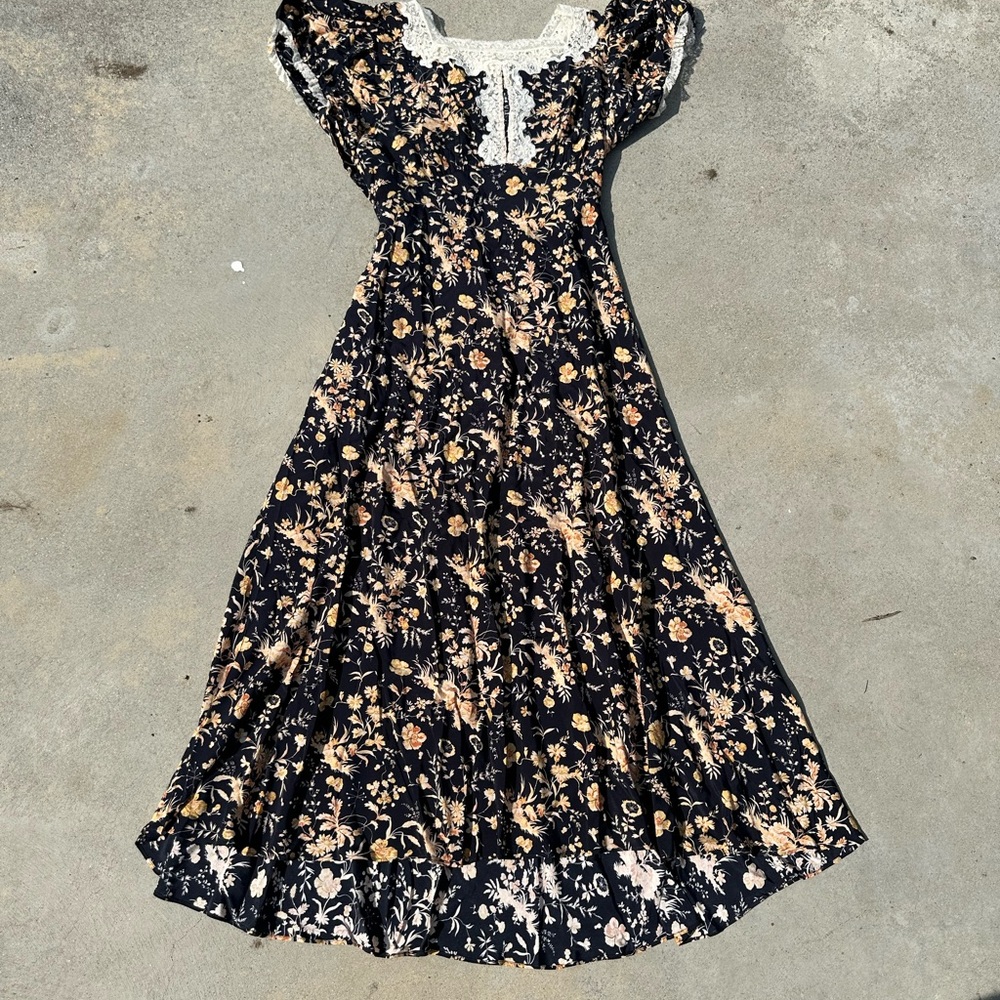 Doen Emeline Floral Lace-Trim Midi Dress - LIKE NEW